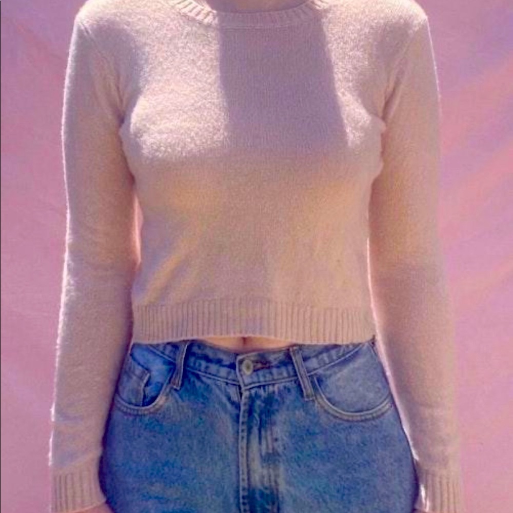 Brandy Melville sweater